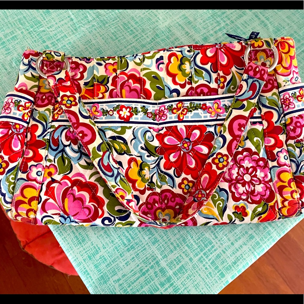 Vera Bradley floral purse